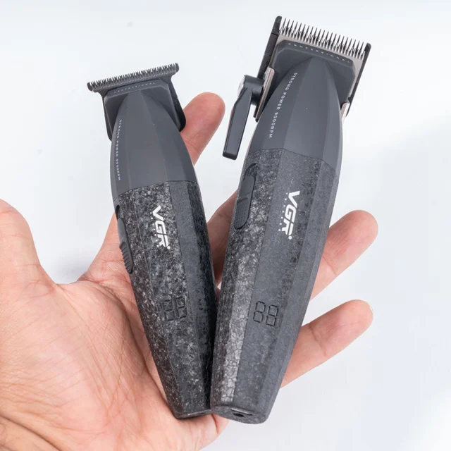 ست ماشین اصلاح سر و صورت VGR V-640 با تیغه سرامیکی و ۹ شانه متنوع